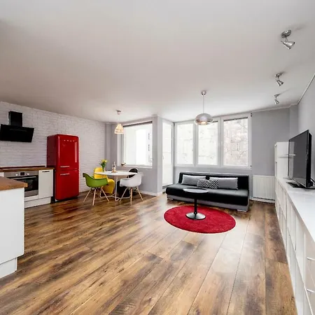 Apartament Ten Апартаменты *